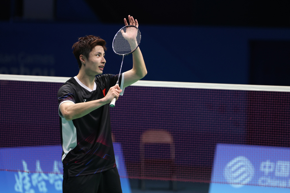 组比赛中 组比赛中