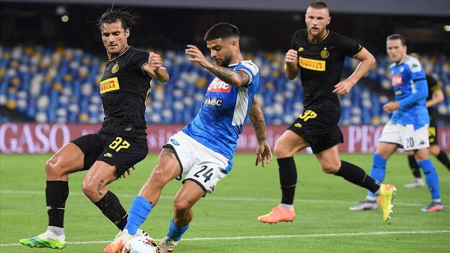 龄较大的足 龄较大的足